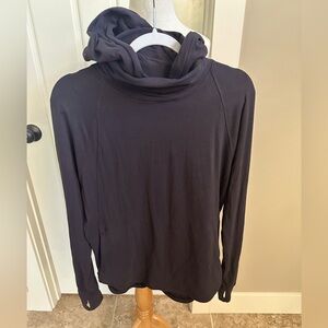 Lululemon hooded thin swestshirt